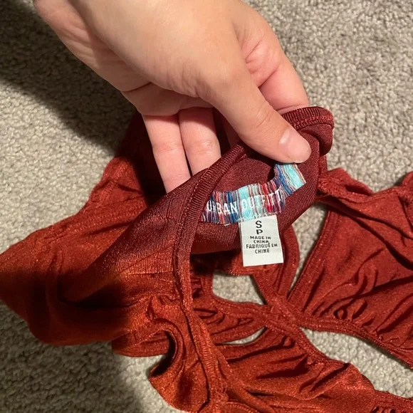 Urban Outfitters Crop Top - Picture 4 of 5